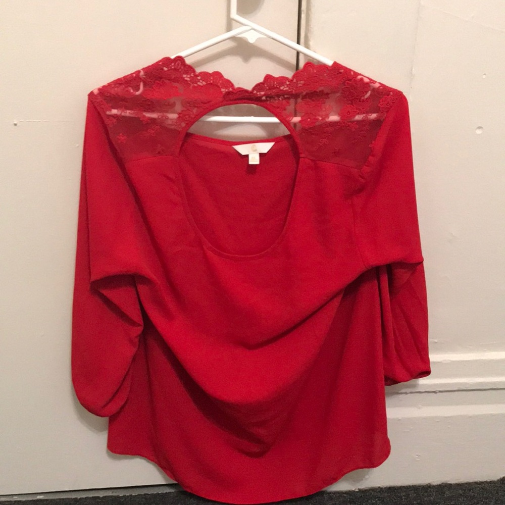 Red blouse - Picture 3 of 3